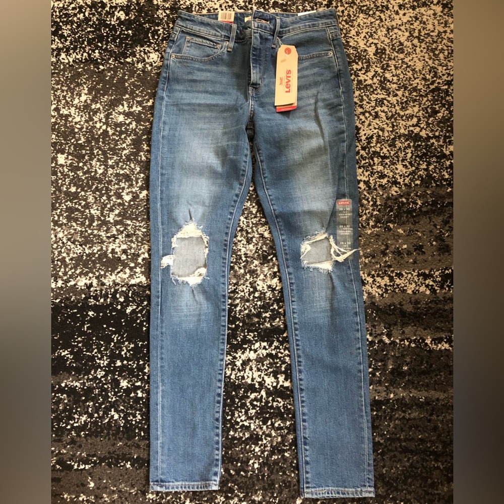 Levi’s High rise skinny jean- Size 28